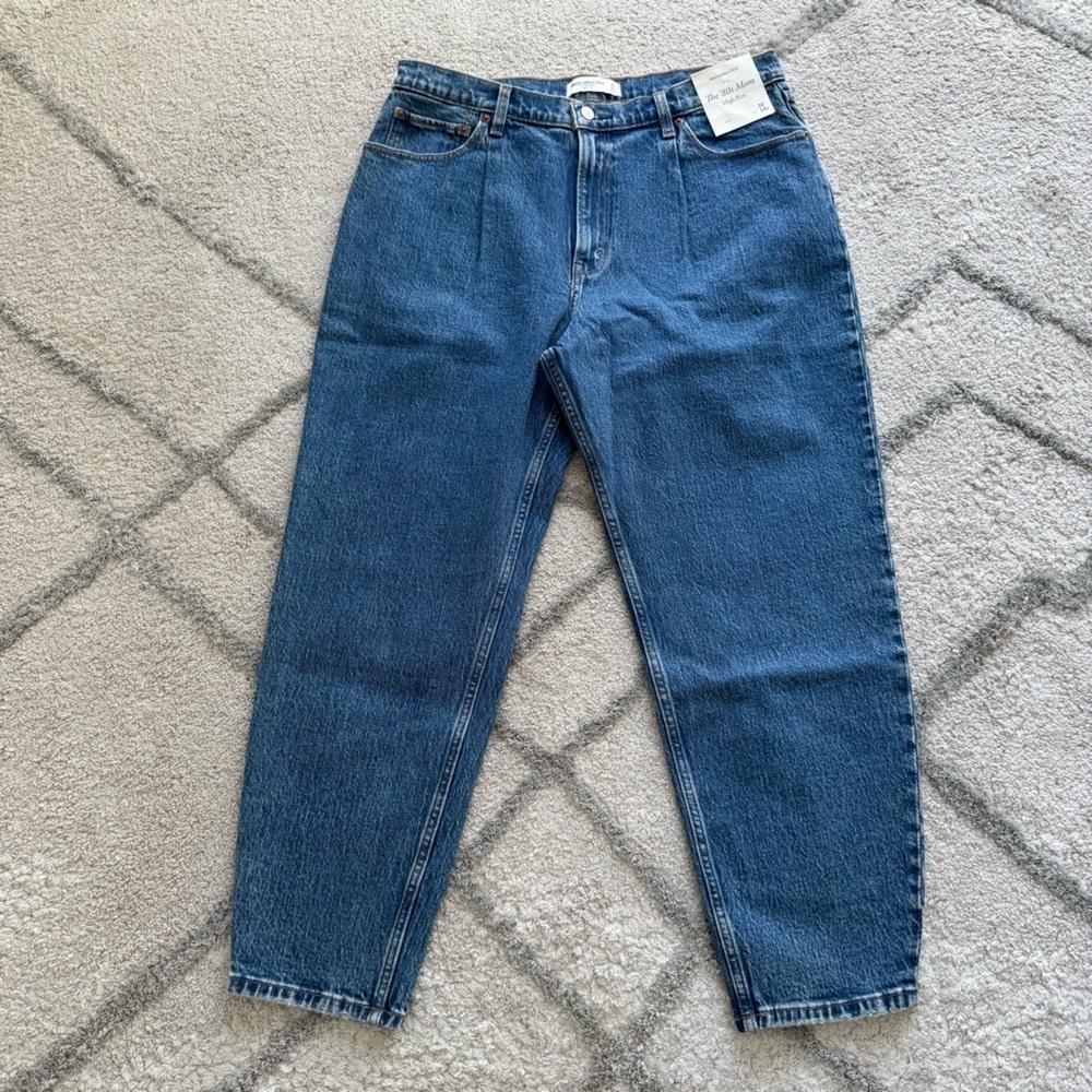 Abercrombie and Fitch jeans 80s mom high rise taper 32 / 14 new